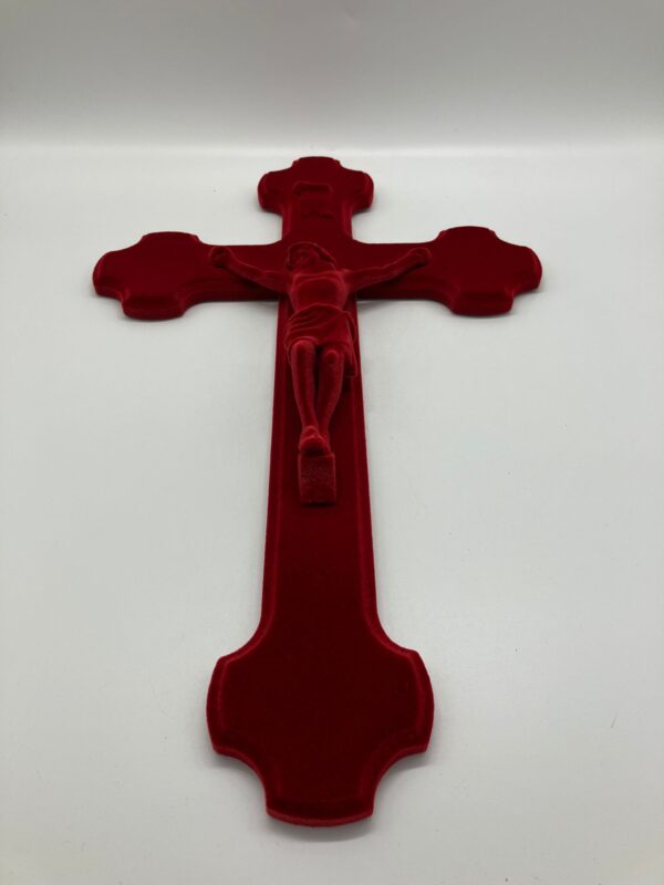 Red Velvetart Cross with Jezus by A Dream Design